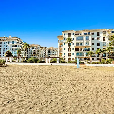 Casablanca Marina Duquesa 公寓