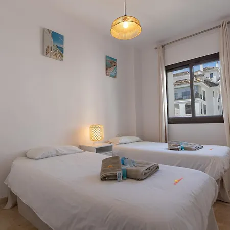 Casablanca Marina Duquesa Apartment